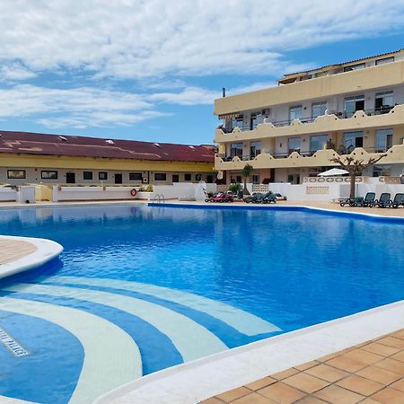 Beach Paradise Apartment 阿德耶 外观 照片